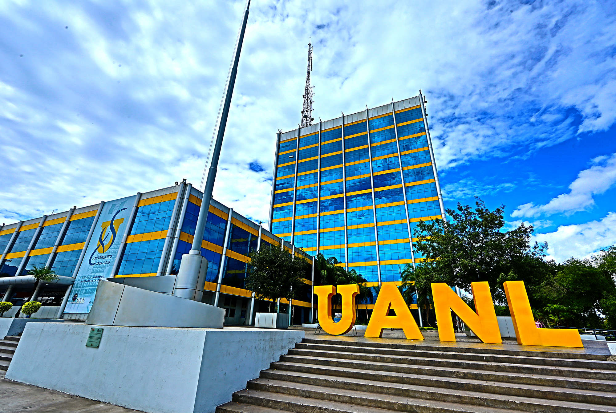 Universidad Autónoma de Nuevo León UANL