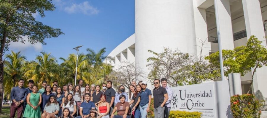 Universidad del Caribe (UNICARIBE)