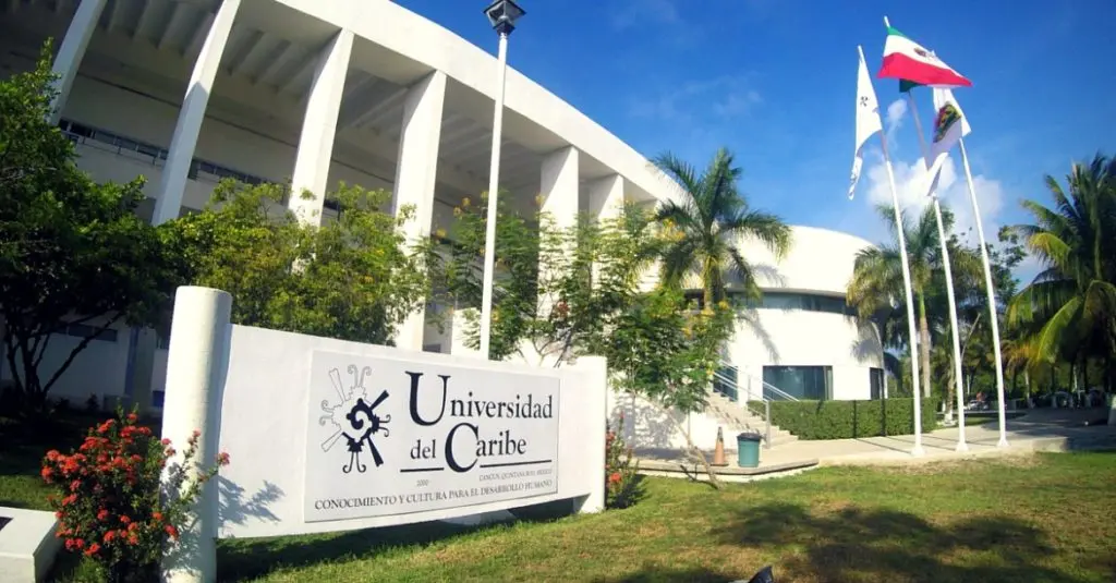 Mejores Universidades en Cancún